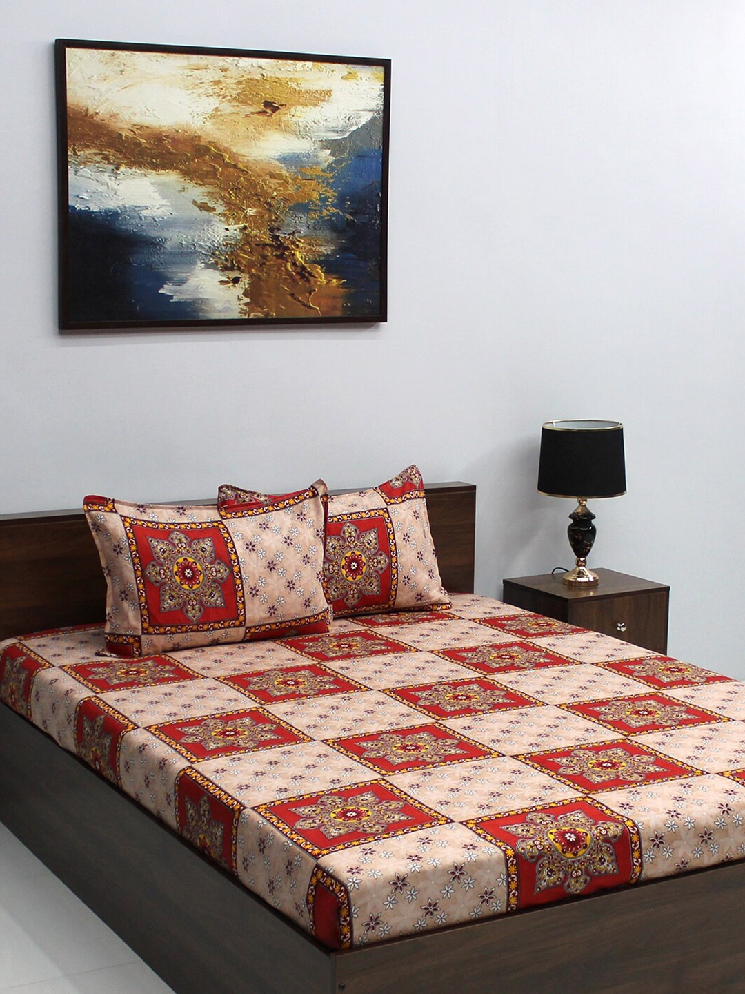 BOMBAY DYEING Vista Peach & Beige Ethnic Motifs 144 TC Queen Bedsheet With 2 Pillow Covers