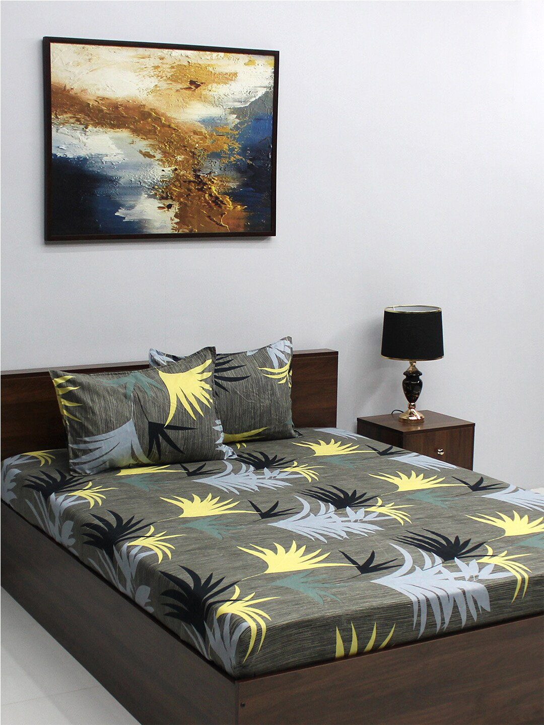 BOMBAY DYEING Vista Grey & Yellow Floral 144 TC Queen Bedsheet With 2 Pillow Covers
BOMBAY DYEING Vista Grey & Yellow Floral 144 TC Queen Bedsheet With 2 Pillow Covers