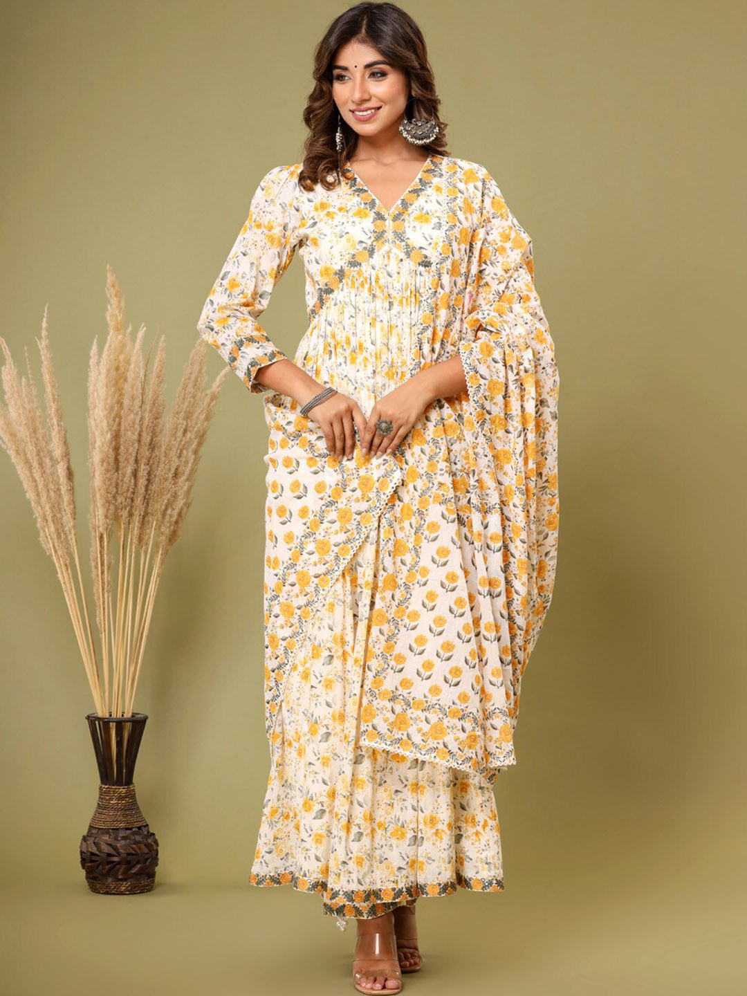 Meena Bazaar Floral Printed Thread Work Anarkali Kurta With Trousers & Dupatta, Cream
Meena Bazaar Floral Printed Thread Work Anarkali Kurta With Trousers & Dupatta, Cream