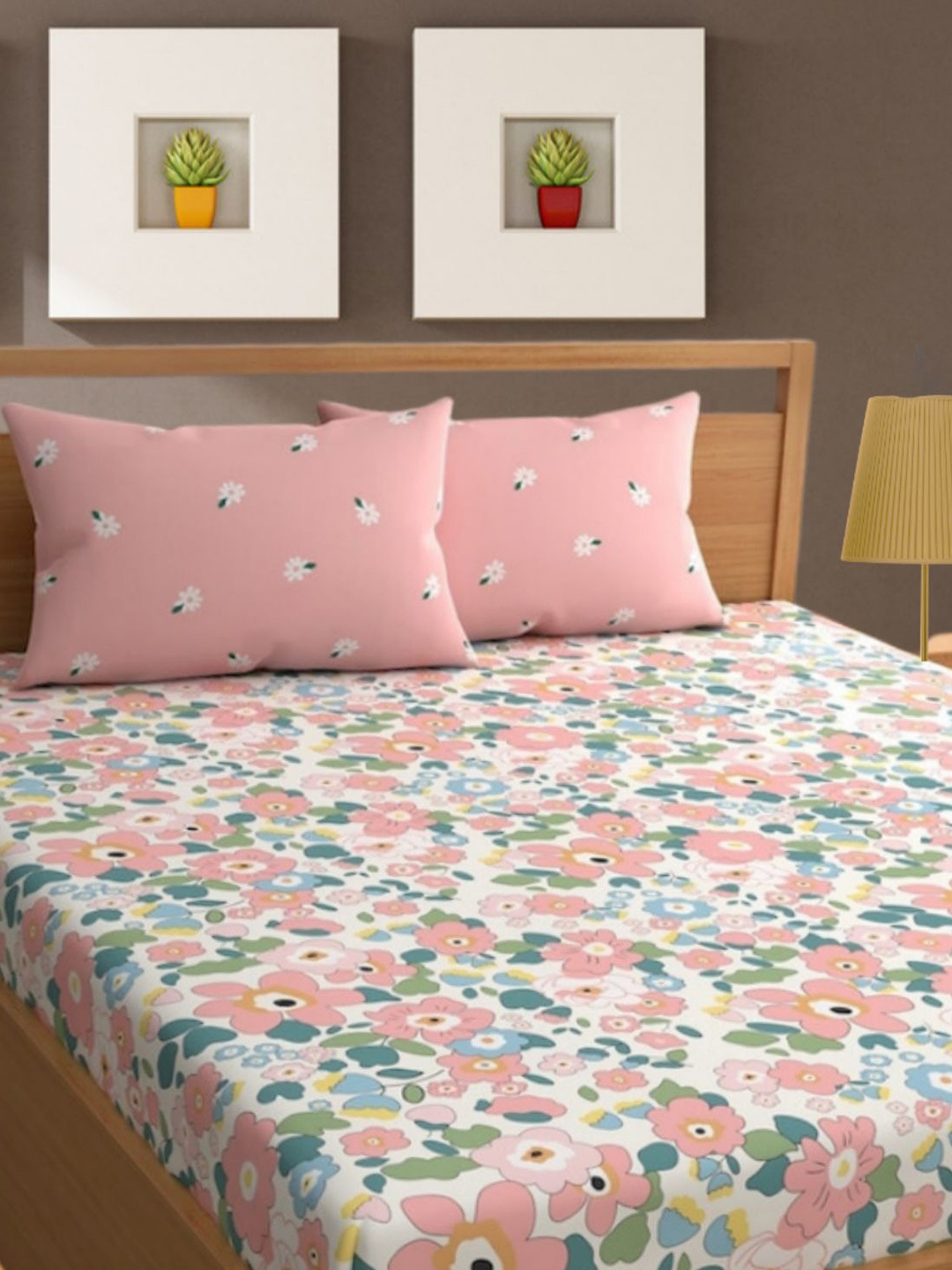 Bajo's White & Peach-Coloured Floral Cotton 350 TC King Bedsheet With 2 Pillow Covers
Bajo's White & Peach-Coloured Floral Cotton 350 TC King Bedsheet With 2 Pillow Covers