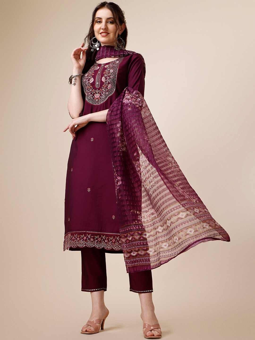 Berrylicious Embroidered Regular Thread Work Chanderi Cotton Kurta With Trousers & Dupatta, Maroon
Berrylicious Embroidered Regular Thread Work Chanderi Cotton Kurta With Trousers & Dupatta, Maroon