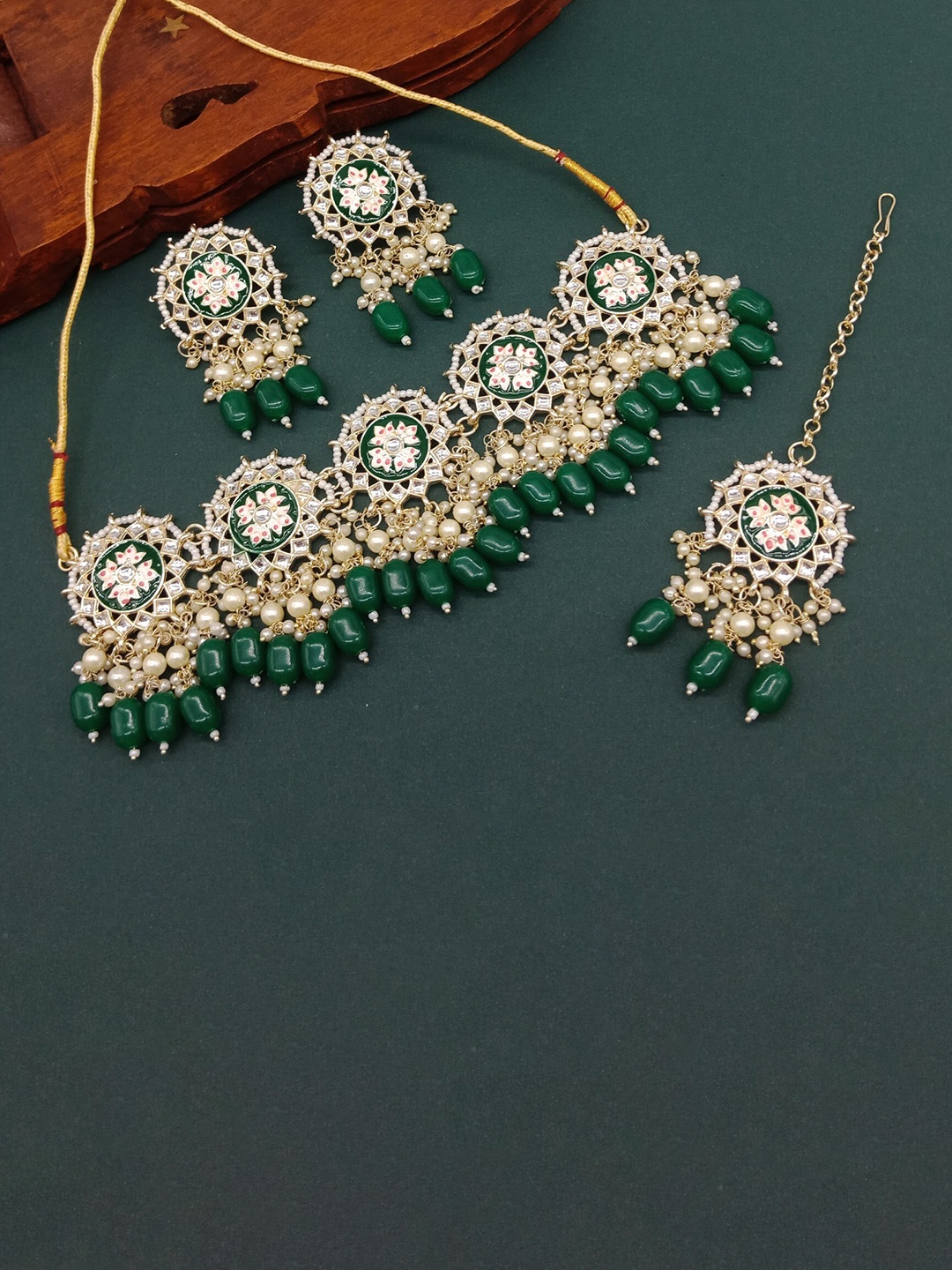 AASHISH IMITATION Gold-Plated Meenakari Enameled Stones-Studded & Beaded Jewellery Set
AASHISH IMITATION Gold-Plated Meenakari Enameled Stones-Studded & Beaded Jewellery Set