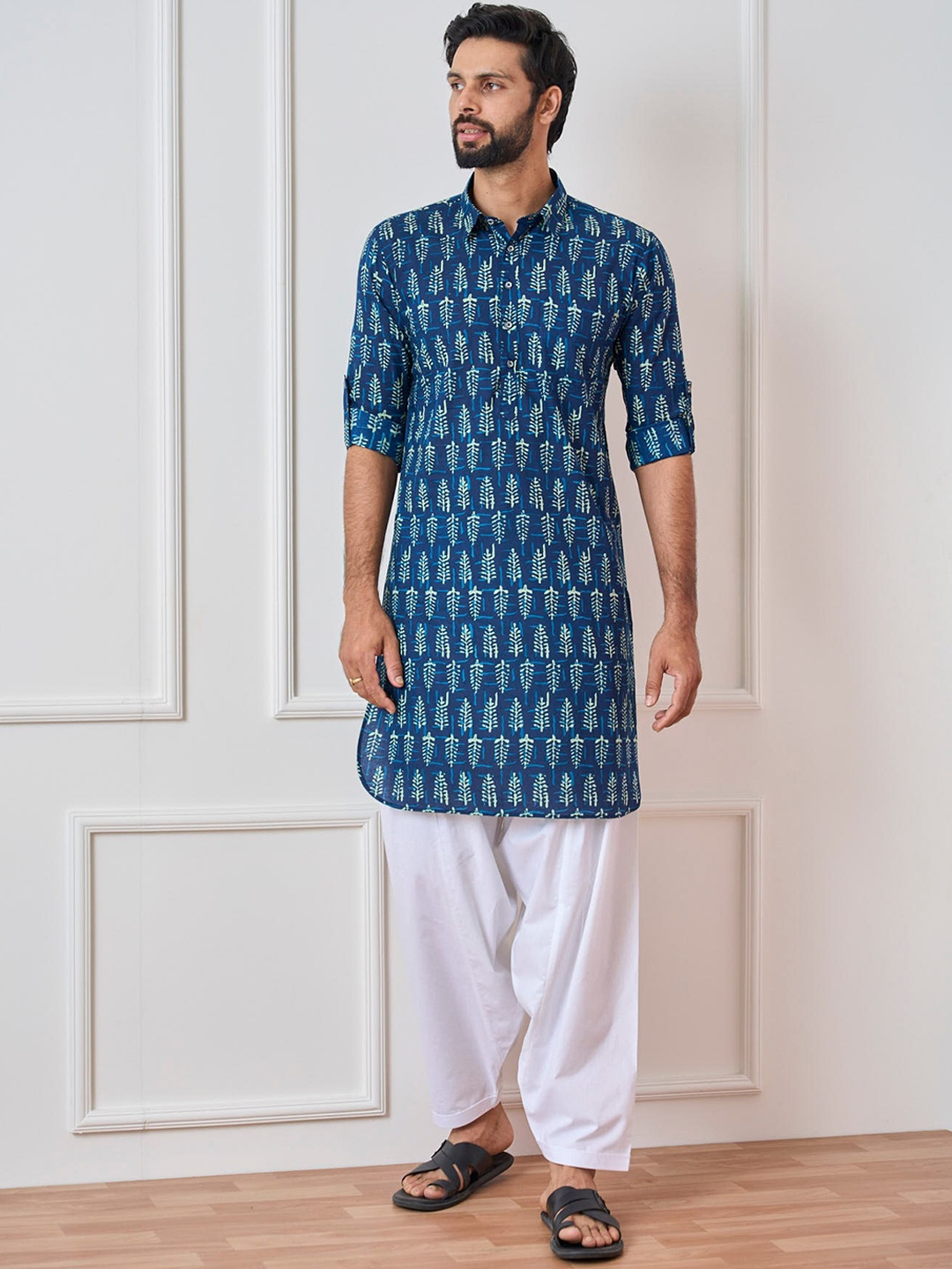 See Designs Ethnic Motifs Printed Regular Pure Cotton Pathani Kurta with Salwar, Blue
See Designs Ethnic Motifs Printed Regular Pure Cotton Pathani Kurta with Salwar, Blue