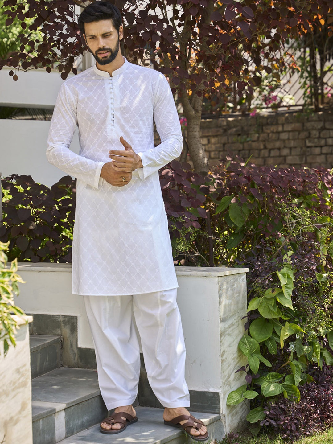 See Designs Embroidered Mandarin Collar Regular Pure Cotton Kurta with Salwar, White
See Designs Embroidered Mandarin Collar Regular Pure Cotton Kurta with Salwar, White