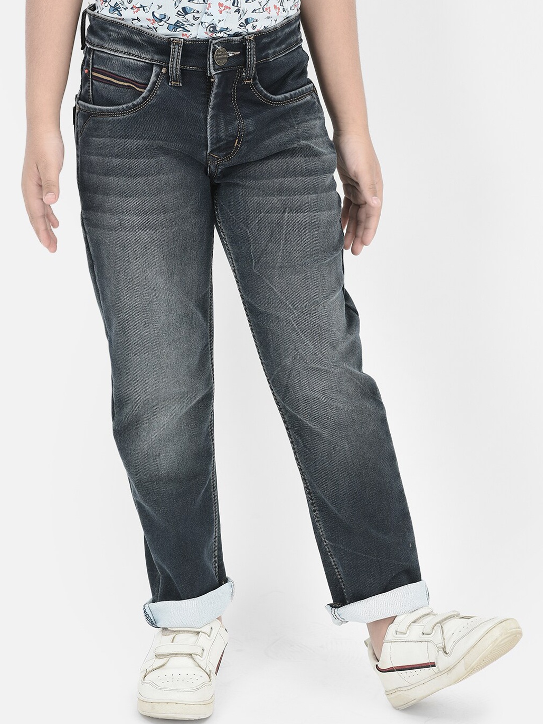 Crimsoune Club Boys Clean Look Whiskers & Chevrons Heavy Fade Slim Fit Stretchable Jeans, Grey
Crimsoune Club Boys Clean Look Whiskers & Chevrons Heavy Fade Slim Fit Stretchable Jeans, Grey