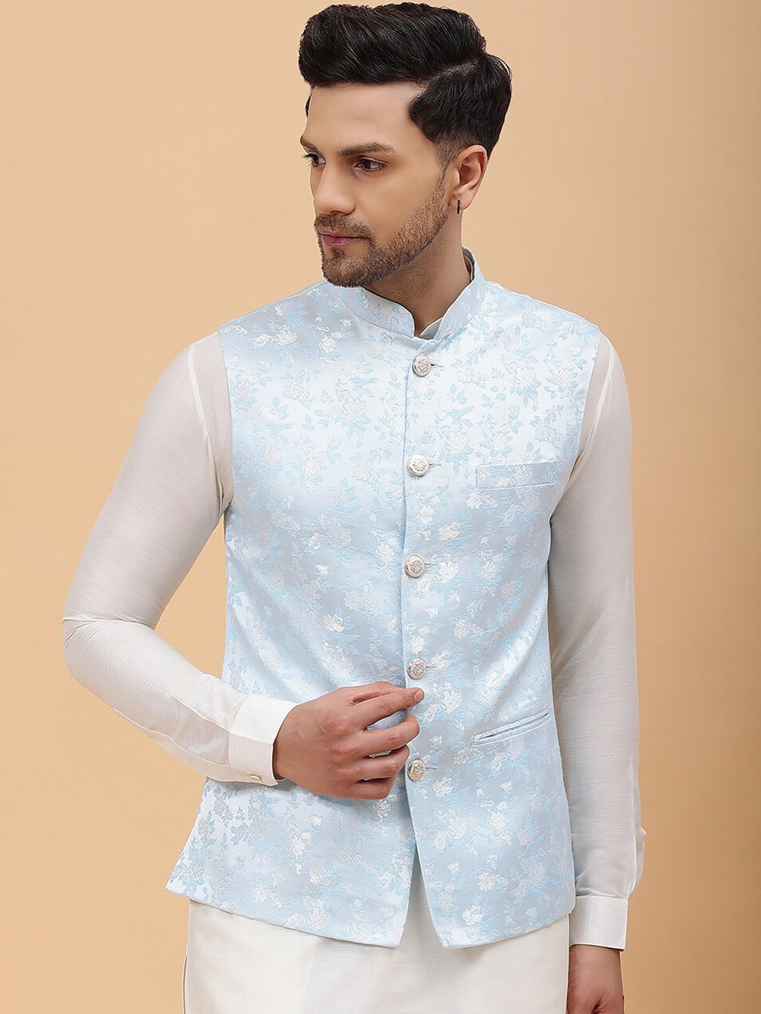See Designs Mandarin Collar Pure Silk Kurta & Pyjamas With Nehru jacket, Turquoise blue
See Designs Mandarin Collar Pure Silk Kurta & Pyjamas With Nehru jacket, Turquoise blue