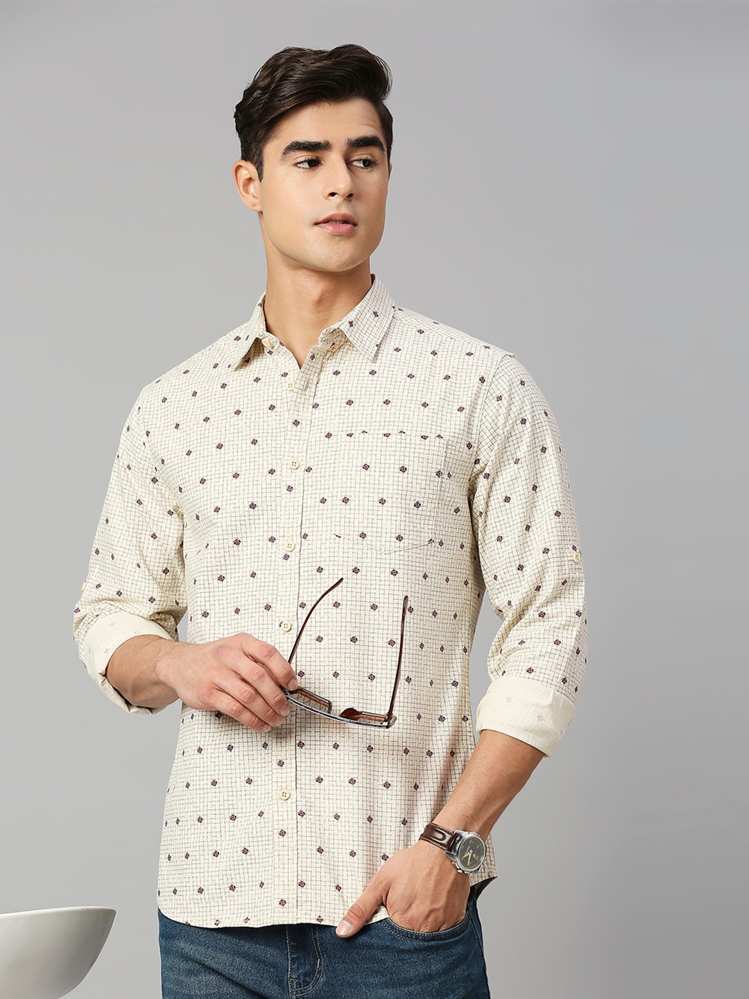 HERE&NOW Cream-Coloured Classic Slim Fit Micro Ditsy Printed Pure Cotton Casual Shirt
HERE&NOW Cream-Coloured Classic Slim Fit Micro Ditsy Printed Pure Cotton Casual Shirt