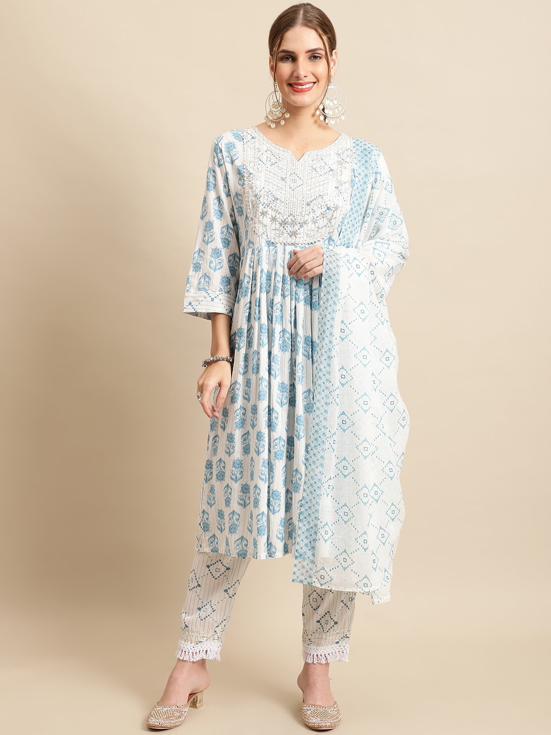 Sangria Floral Printed Sequinned Pleated A-line Kurta With Trousers & Dupatta, White
Sangria Floral Printed Sequinned Pleated A-line Kurta With Trousers & Dupatta, White