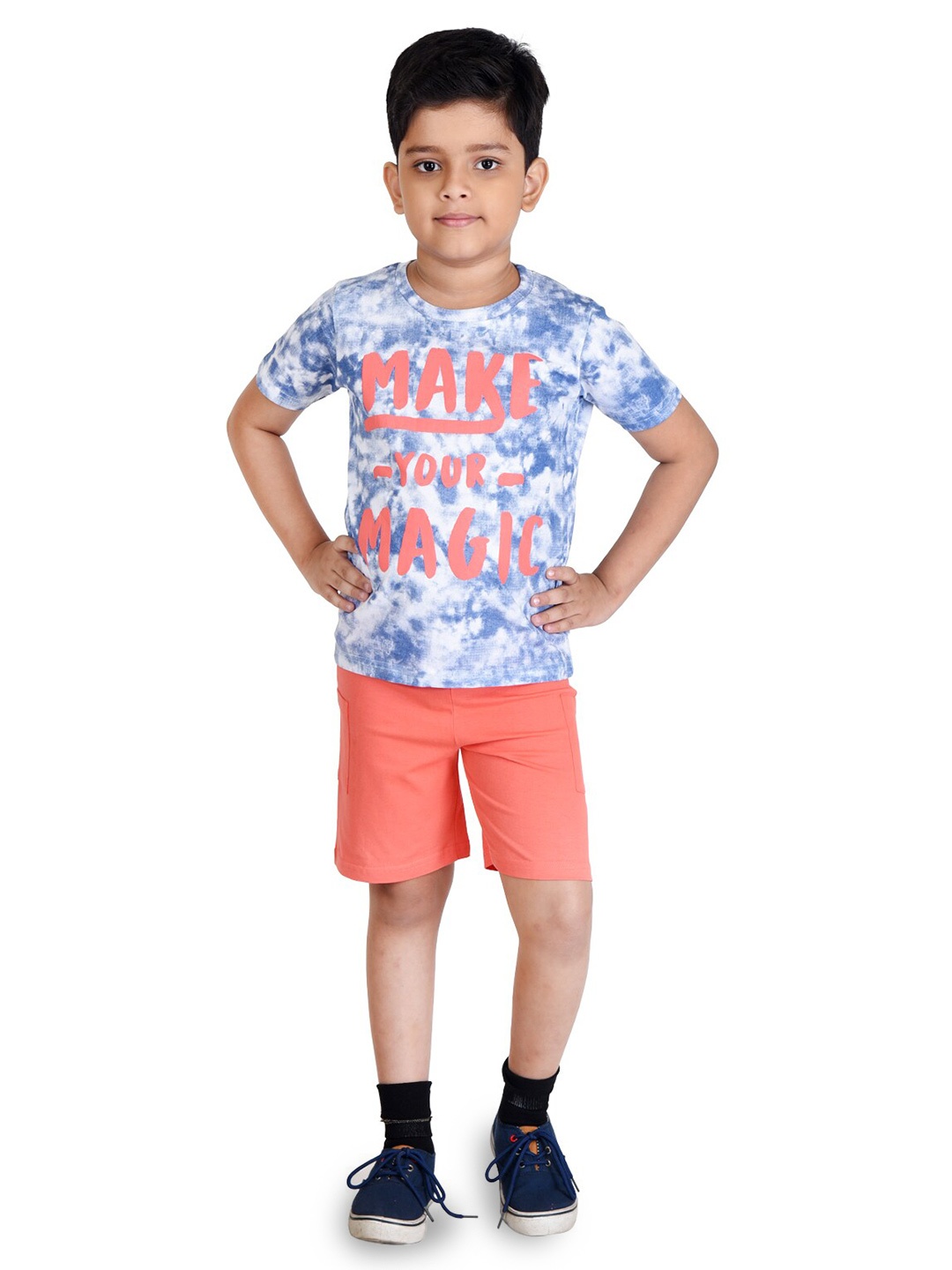 Clothe Funn Boys Printed T-shirt with Shorts, White