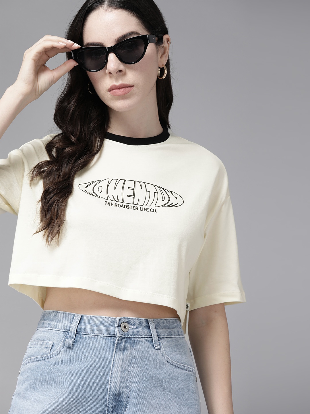 The Roadster Lifestyle Co. Women Printed Drop-Shoulder Sleeves Pure Cotton Crop T-shirt, Yellow
The Roadster Lifestyle Co. Women Printed Drop-Shoulder Sleeves Pure Cotton Crop T-shirt, Yellow
