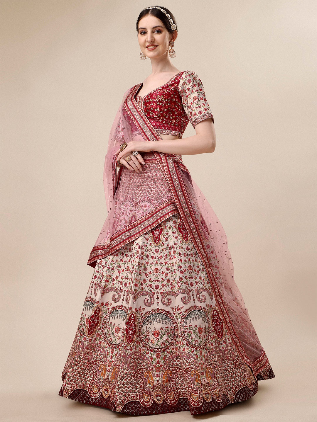 SAPTRANGI Printed Beads and Stones Semi-Stitched Lehenga & Unstitched Blouse With Dupatta, Red
SAPTRANGI Printed Beads and Stones Semi-Stitched Lehenga & Unstitched Blouse With Dupatta, Red