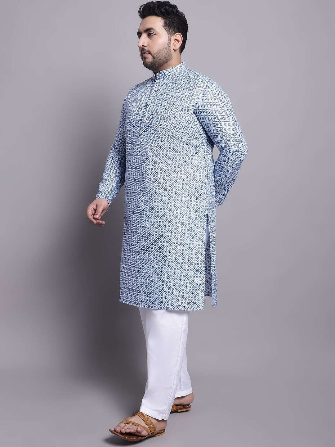 SOJANYA PLUS Plus Size Ethnic Motifs Printed Kurta With Pyjamas & Nehru Jacket, Blue
SOJANYA PLUS Plus Size Ethnic Motifs Printed Kurta With Pyjamas & Nehru Jacket, Blue