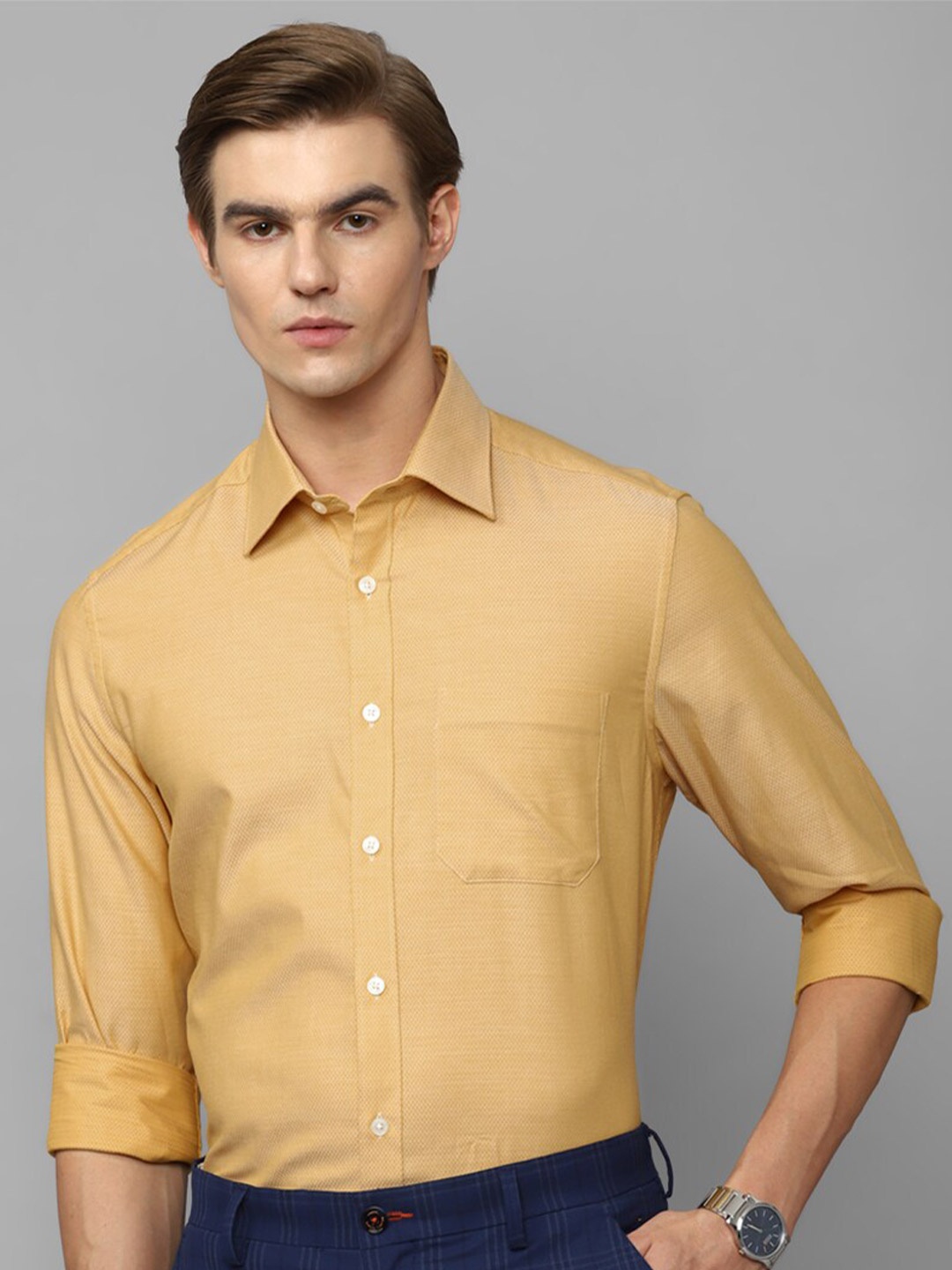 Louis Philippe Self Design Spread Collar Pure Cotton Slim Fit Formal Shirt, Yellow
Louis Philippe Self Design Spread Collar Pure Cotton Slim Fit Formal Shirt, Yellow