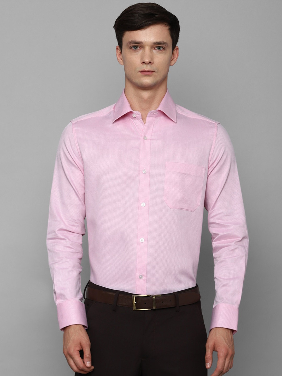 Louis Philippe Self Design Spread Collar Pure Cotton Slim Fit Formal Shirt, Pink
Louis Philippe Self Design Spread Collar Pure Cotton Slim Fit Formal Shirt, Pink