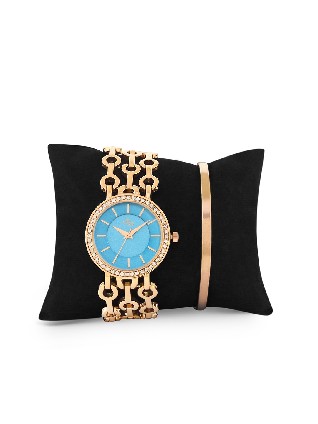 DressBerry Women Set Of 2 Blue Brass Dial & Rose Gold-Plated Straps Analogue Watch DW23_3A
DressBerry Women Set Of 2 Blue Brass Dial & Rose Gold-Plated Straps Analogue Watch DW23_3A