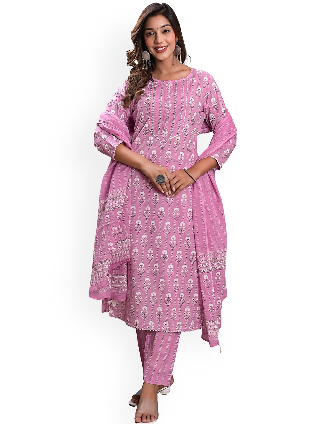 KASHEEDA Floral Printed Sequinned Pure Cotton Kurta with Trousers & With Dupatta, Pink
KASHEEDA Floral Printed Sequinned Pure Cotton Kurta with Trousers & With Dupatta, Pink
