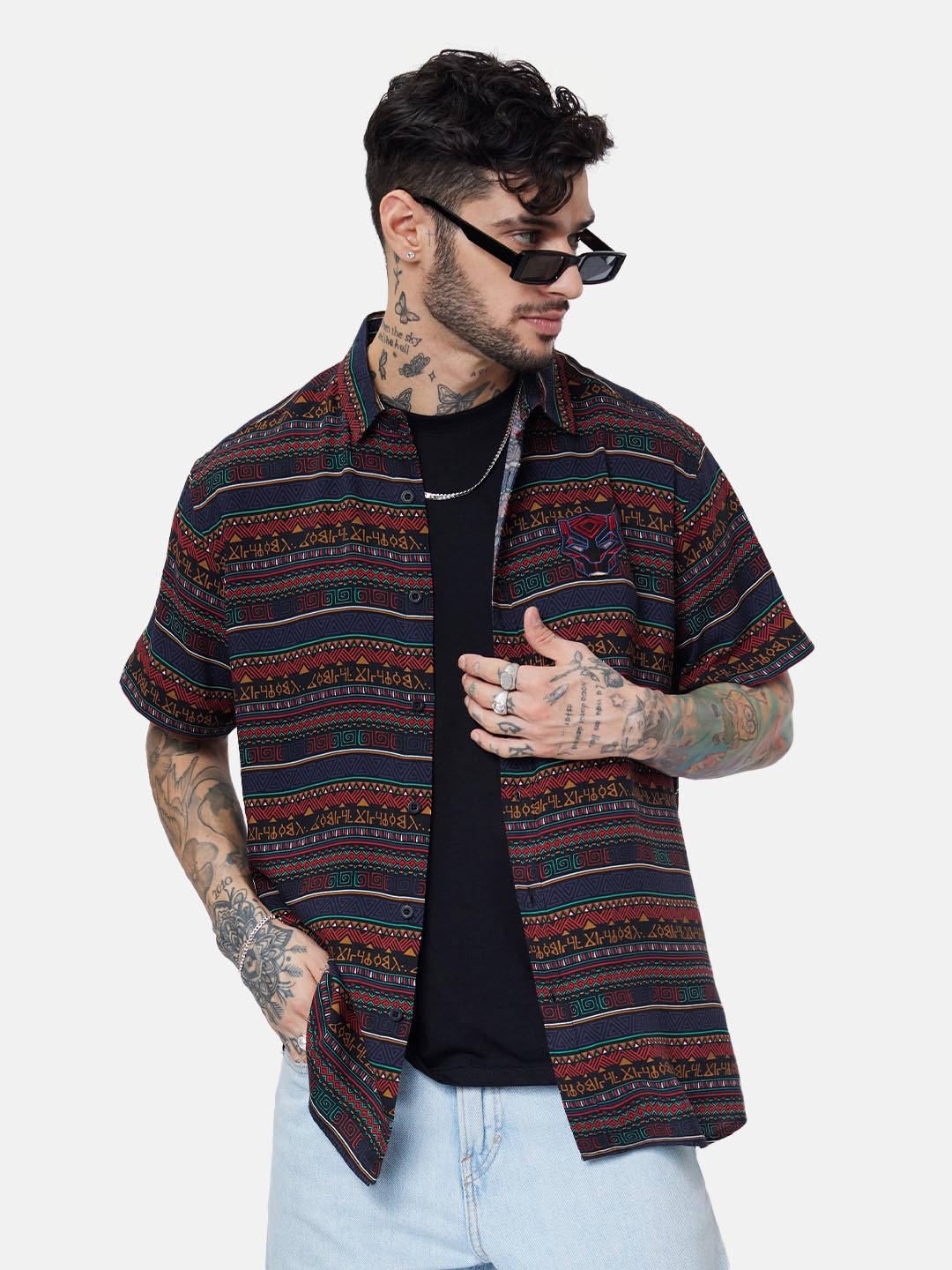 The Souled Store Relaxed Boxy Fit Black Panther Tribal Printed Casual Shirt, Navy blue
The Souled Store Relaxed Boxy Fit Black Panther Tribal Printed Casual Shirt, Navy blue