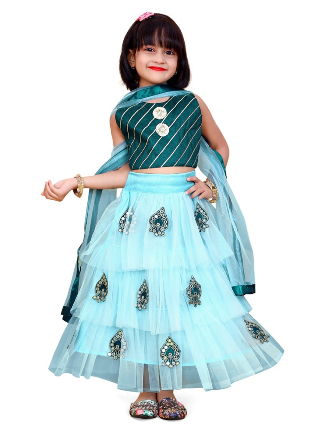 BAESD Girls Embroidered Patchwork Ready to Wear Lehenga & Blouse With Dupatta, Sea green
BAESD Girls Embroidered Patchwork Ready to Wear Lehenga & Blouse With Dupatta, Sea green
