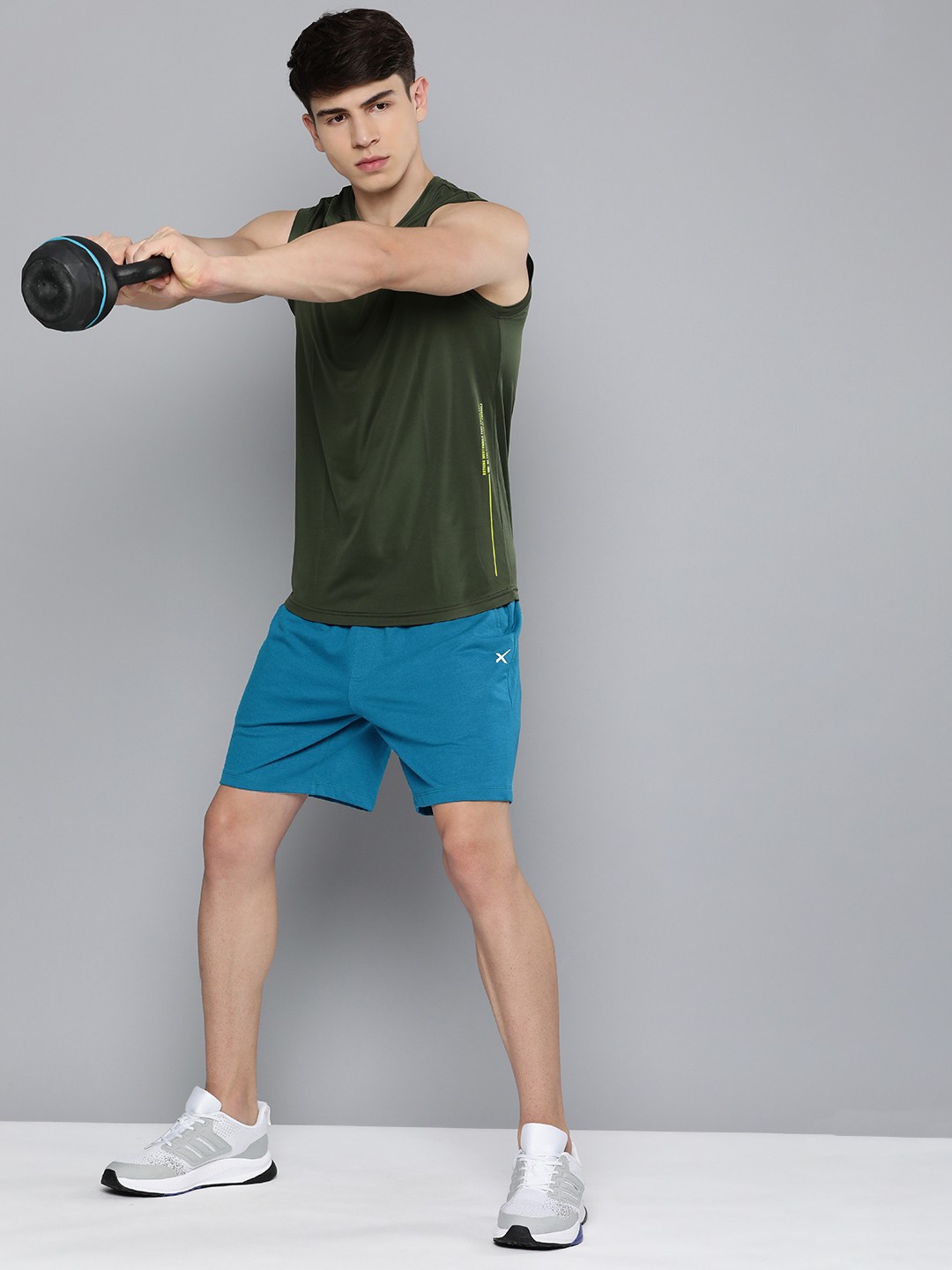 HRX by Hrithik Roshan Men Printed Low-Rise Outdoor Cotton Sports Shorts, Turquoise blue
HRX by Hrithik Roshan Men Printed Low-Rise Outdoor Cotton Sports Shorts, Turquoise blue
