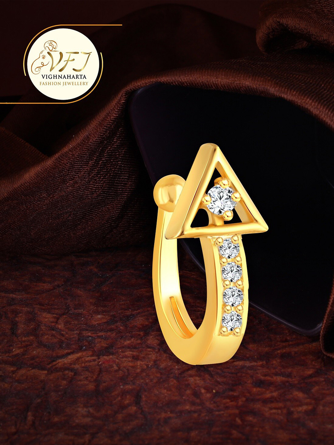 Vighnaharta Gold-Plated CZ-Studded Clip-On Nosepin 
Vighnaharta Gold-Plated CZ-Studded Clip-On Nosepin