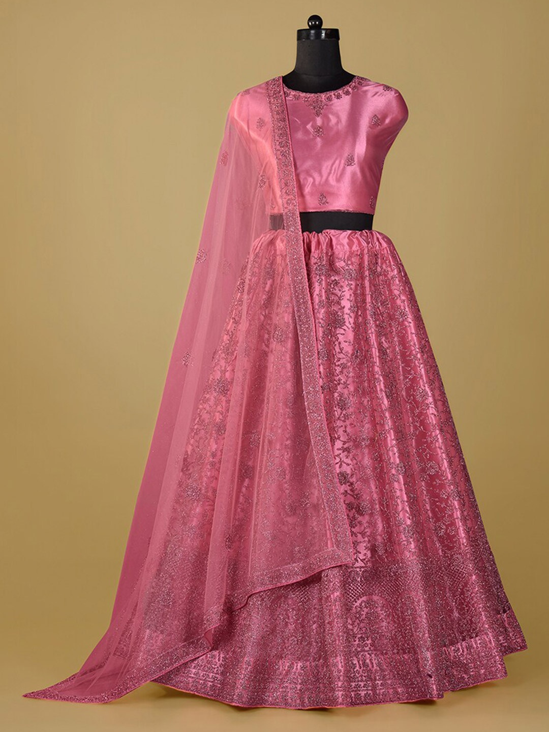 HALFSAREE STUDIO Embroidered Thread Work Semi-Stitched Lehenga & Blouse With Dupatta, Pink
HALFSAREE STUDIO Embroidered Thread Work Semi-Stitched Lehenga & Blouse With Dupatta, Pink