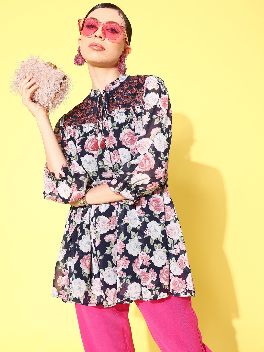 Nayam By Lakshita Floral Print Tie-Up Neck Puff Sleeves Georgette Longline Top, Navy blue
Nayam By Lakshita Floral Print Tie-Up Neck Puff Sleeves Georgette Longline Top, Navy blue