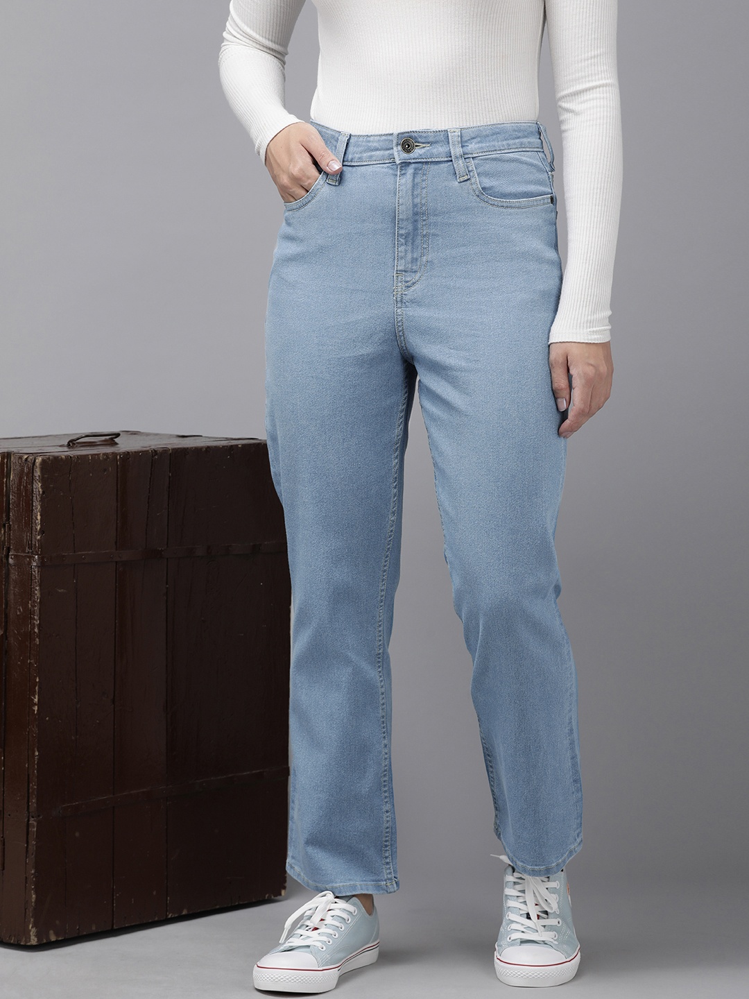 The Roadster Life Co. Women Straight Fit Mid-Rise Stretchable Jeans, Blue
The Roadster Life Co. Women Straight Fit Mid-Rise Stretchable Jeans, Blue