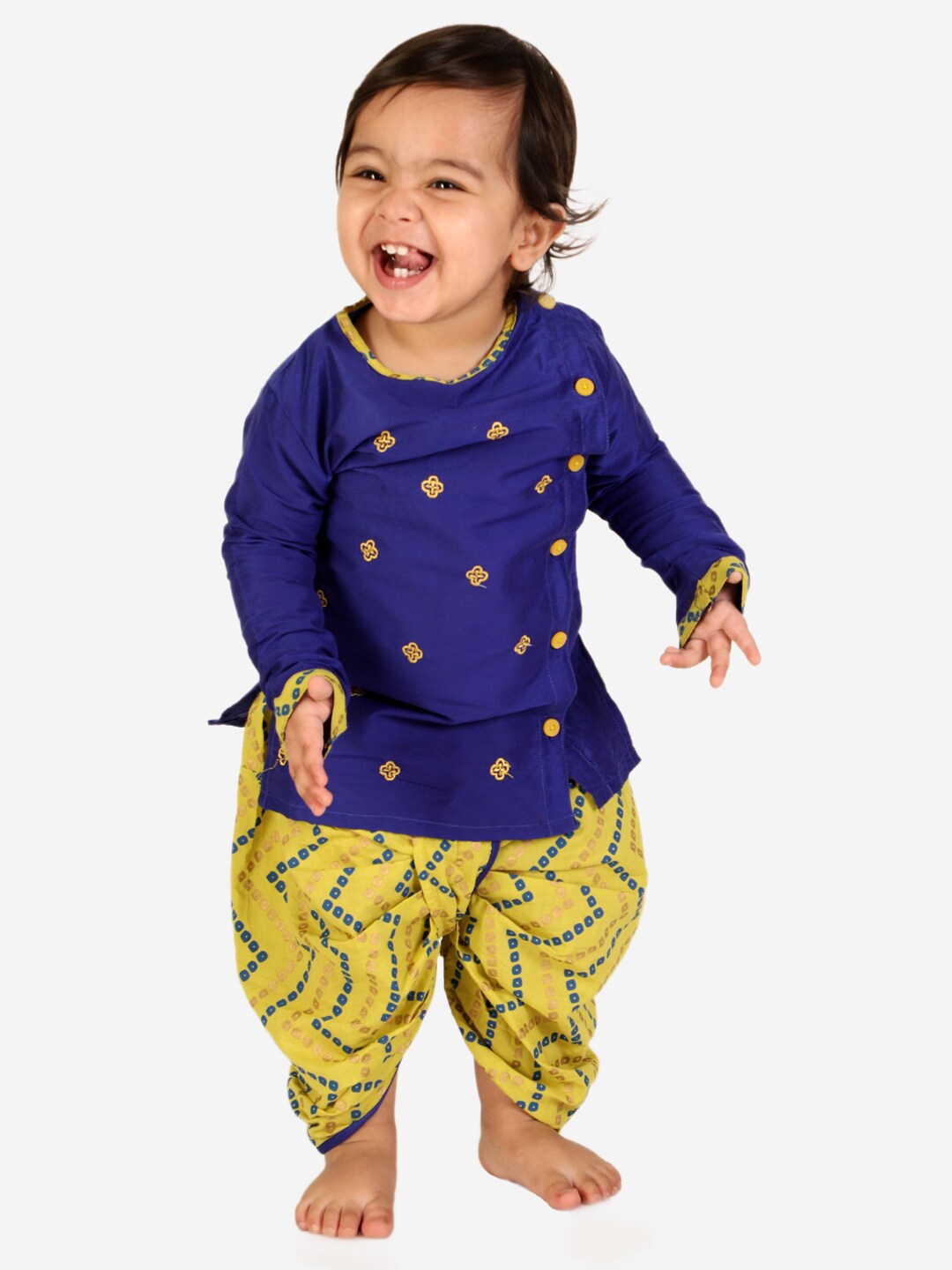 BAESD Boys Ethnic Motifs Embroidered Thread Work Pure Cotton Kurti With Dhoti Pants, Blue
BAESD Boys Ethnic Motifs Embroidered Thread Work Pure Cotton Kurti With Dhoti Pants, Blue