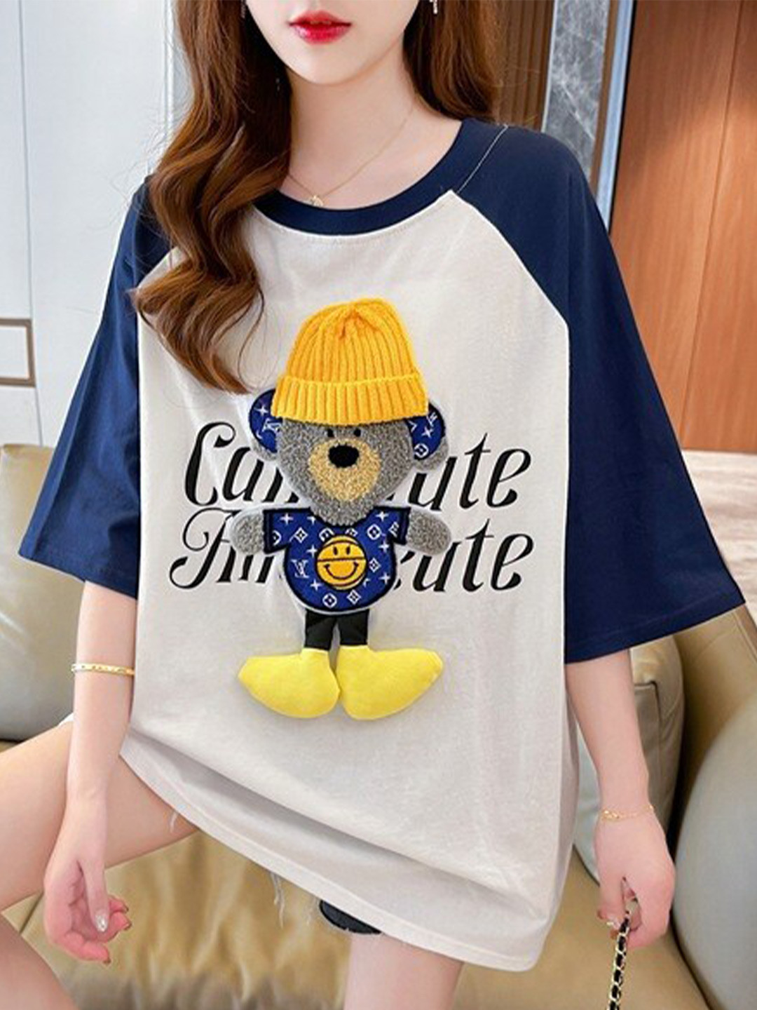BoStreet Graphic Printed Raglan Sleeves Oversized T-Shirt With Applique Detail, Navy blue
BoStreet Graphic Printed Raglan Sleeves Oversized T-Shirt With Applique Detail, Navy blue