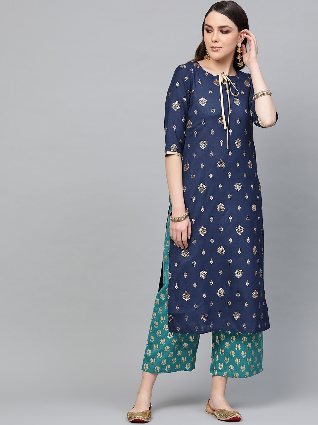 Collection Rj23 Ethnic Motifs Printed Tie-Up Neck Straight Kurta With Palazzos, Navy blue
Collection Rj23 Ethnic Motifs Printed Tie-Up Neck Straight Kurta With Palazzos, Navy blue