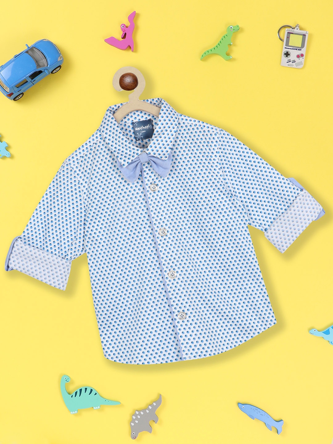Nauti Nati Boys Standard Geometric Printed Roll Up Sleeves Pure Cotton Casual Shirt, White
Nauti Nati Boys Standard Geometric Printed Roll Up Sleeves Pure Cotton Casual Shirt, White