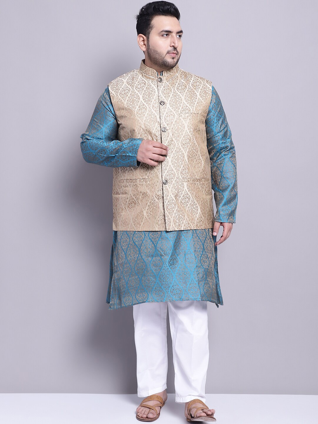 SOJANYA PLUS Ethnic Woven Design Regular Straight Kurta & Pyjamas With Nehru Jacket, Blue
SOJANYA PLUS Ethnic Woven Design Regular Straight Kurta & Pyjamas With Nehru Jacket, Blue