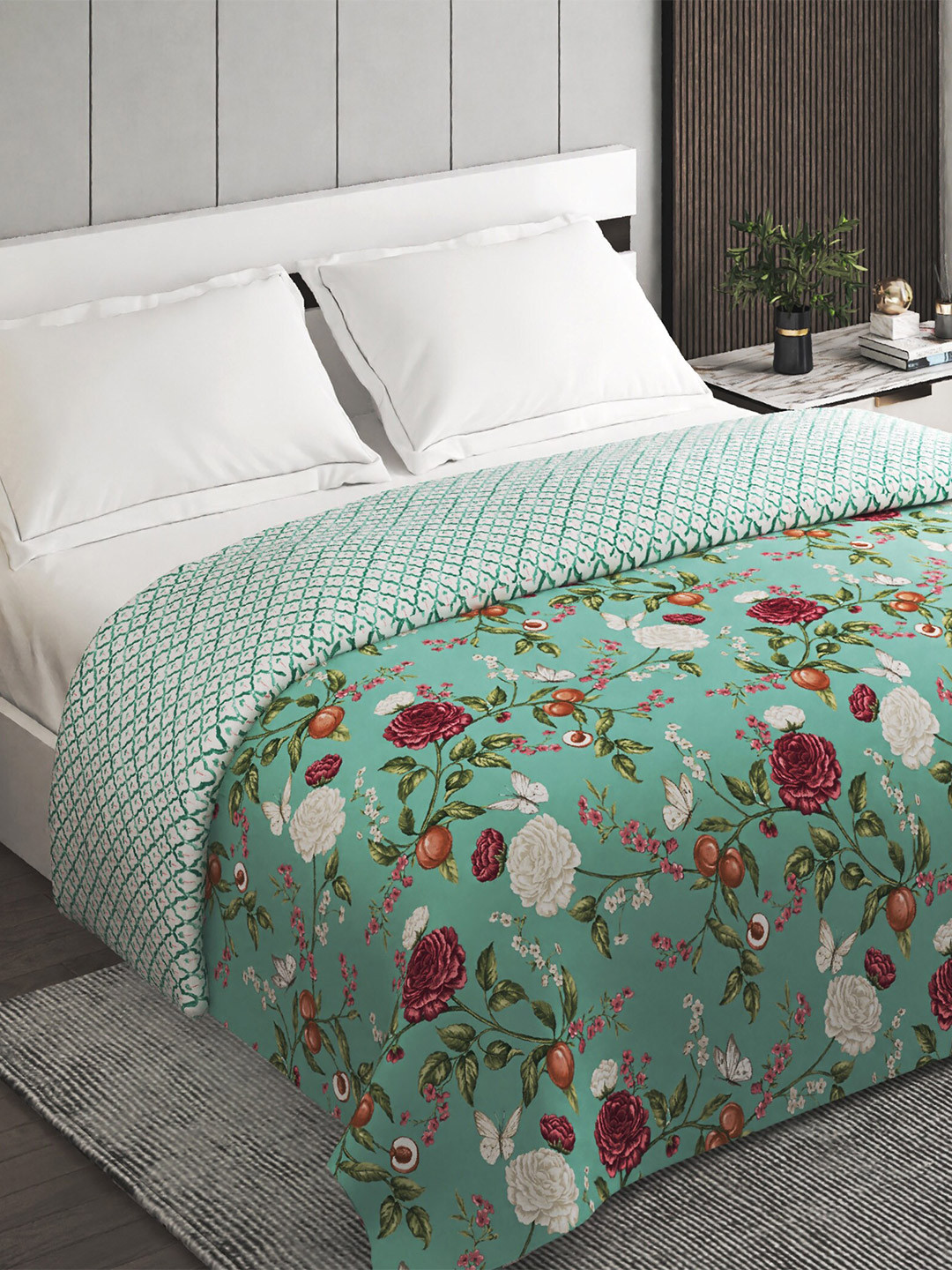 Home Centre Medley Hoovu Blue & White Floral Mild Winter 150 GSM Double Bed Comforter
Home Centre Medley Hoovu Blue & White Floral Mild Winter 150 GSM Double Bed Comforter