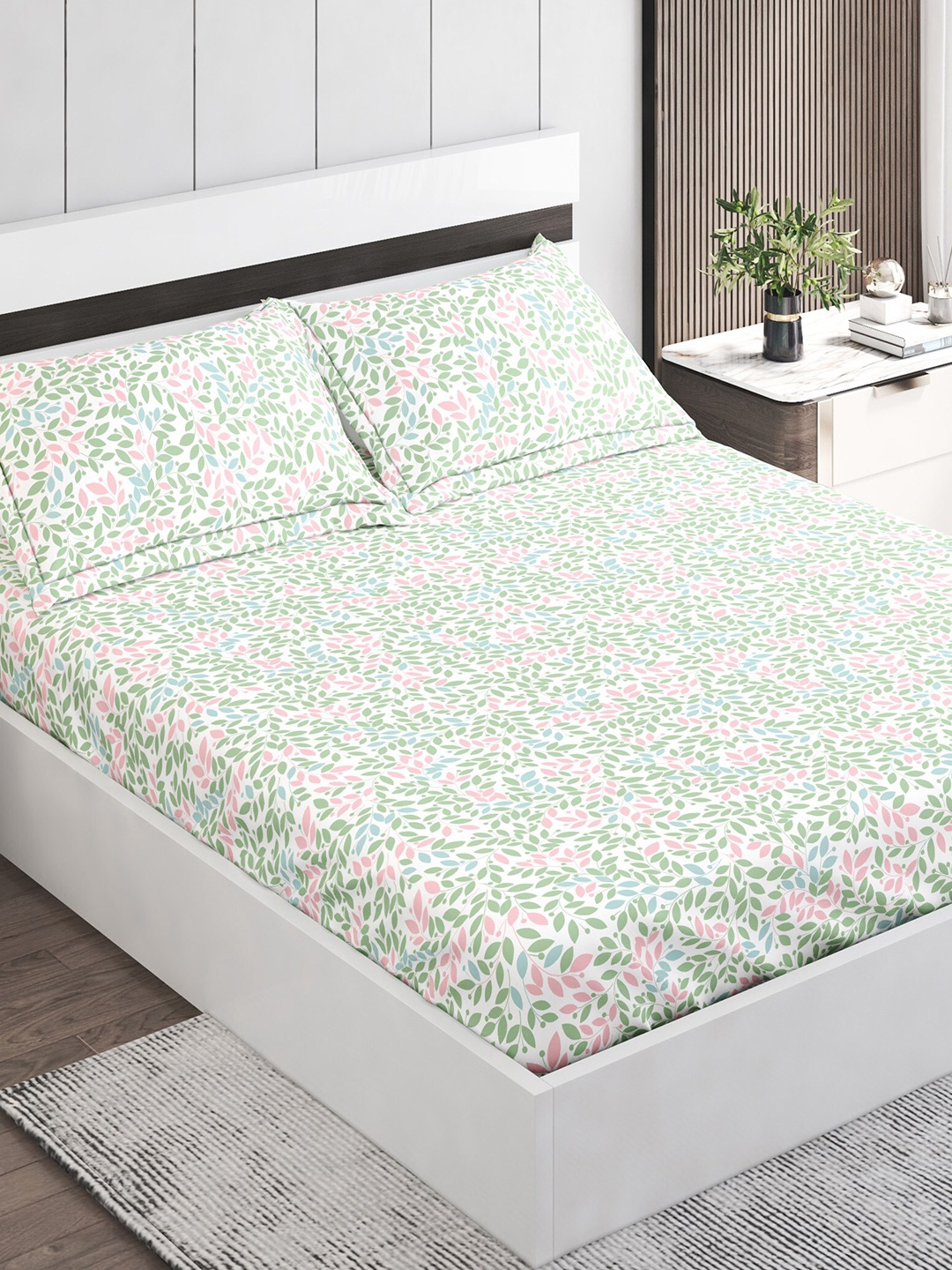 Home Centre Grandeur White & Pink Floral Cotton Fitted 300TC King Bedsheet & Pillow Covers
Home Centre Grandeur White & Pink Floral Cotton Fitted 300TC King Bedsheet & Pillow Covers