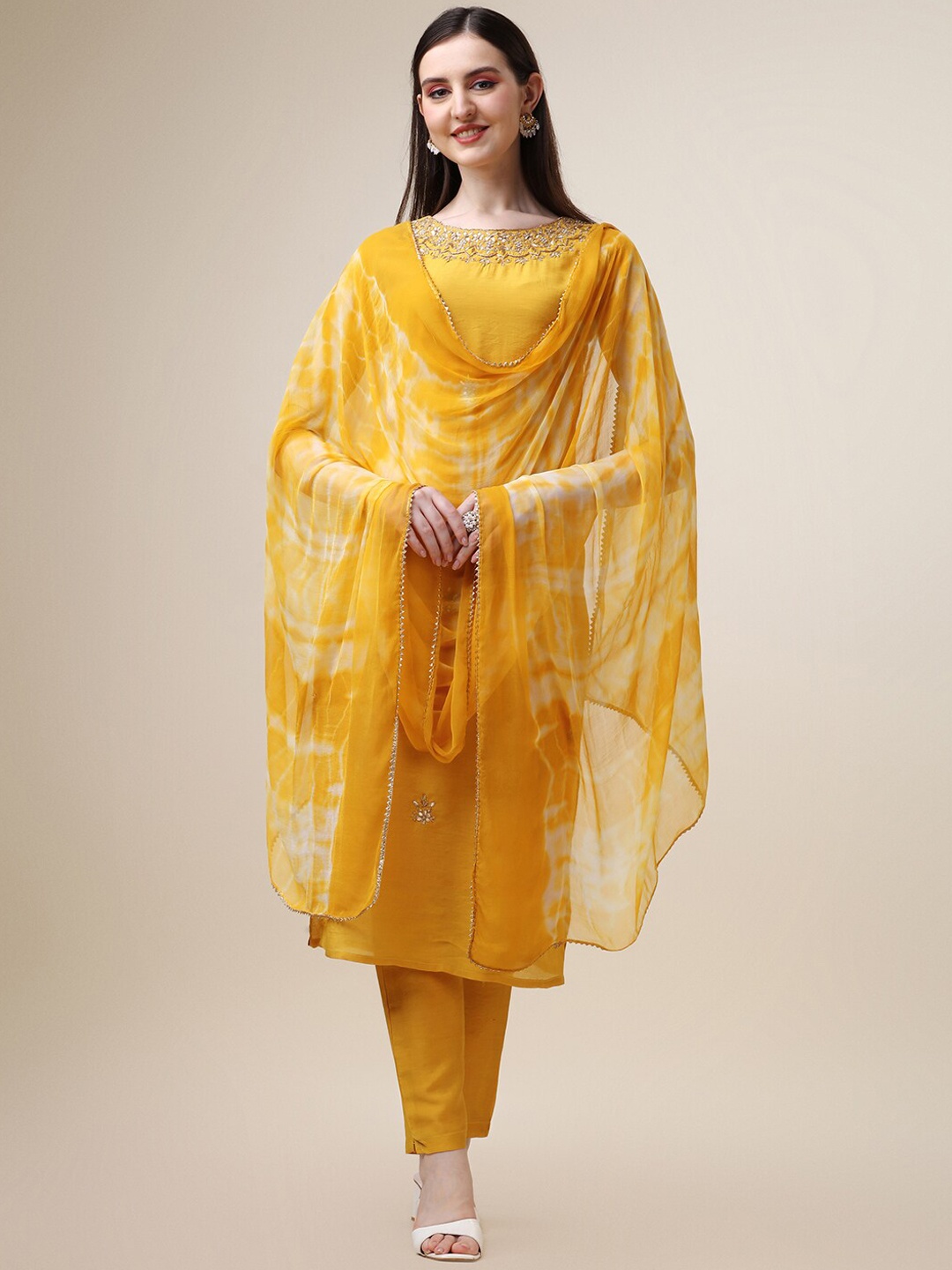 Berrylicious Ethnic Embroidered Straight Chanderi Silk Kurta & Trousers With Dupatta, Mustard
Berrylicious Ethnic Embroidered Straight Chanderi Silk Kurta & Trousers With Dupatta, Mustard