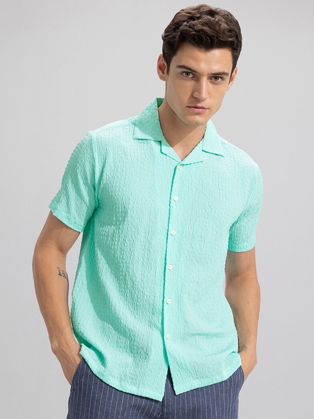 Snitch Green Slim Fit Self Design Casual Shirt