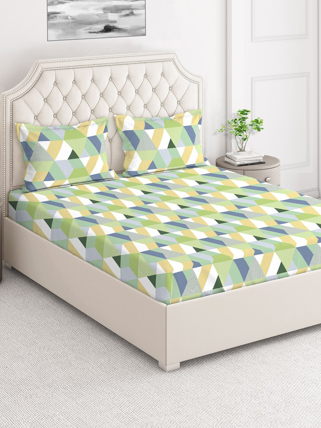 Layers Green & Grey Geometric 140 TC Cotton King Bedsheet with 2 Pillow Covers
Layers Green & Grey Geometric 140 TC Cotton King Bedsheet with 2 Pillow Covers