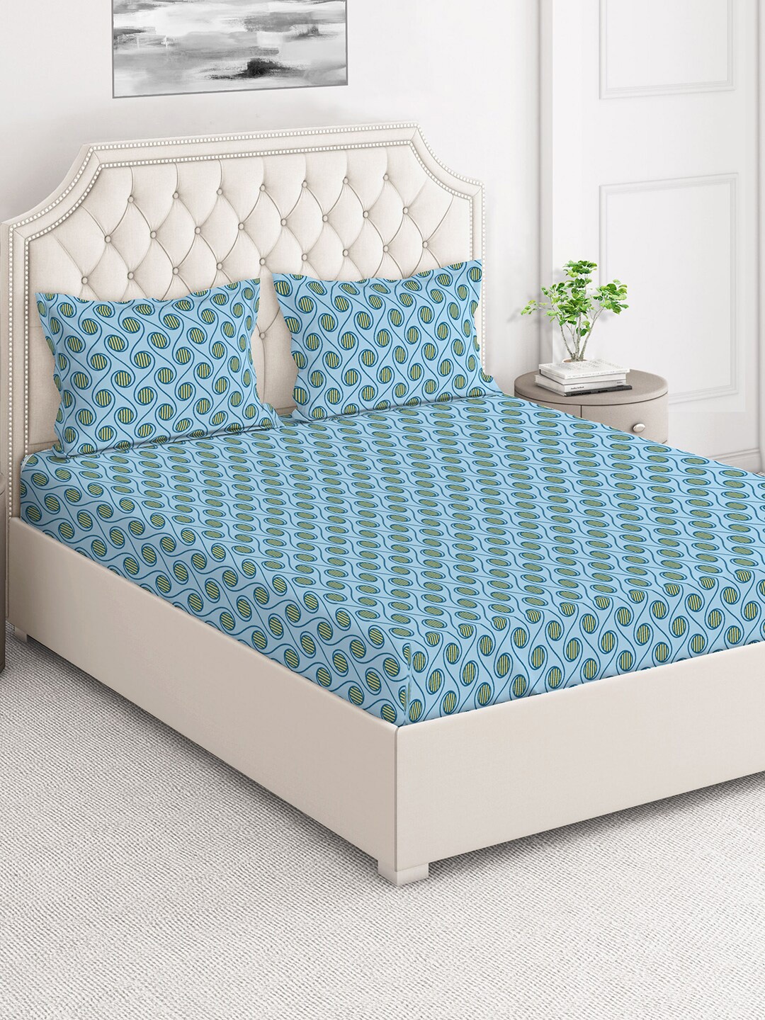 Layers Blue & Yellow Ethnic Motifs 140 TC Cotton King Bedsheet with 2 Pillow Covers
Layers Blue & Yellow Ethnic Motifs 140 TC Cotton King Bedsheet with 2 Pillow Covers