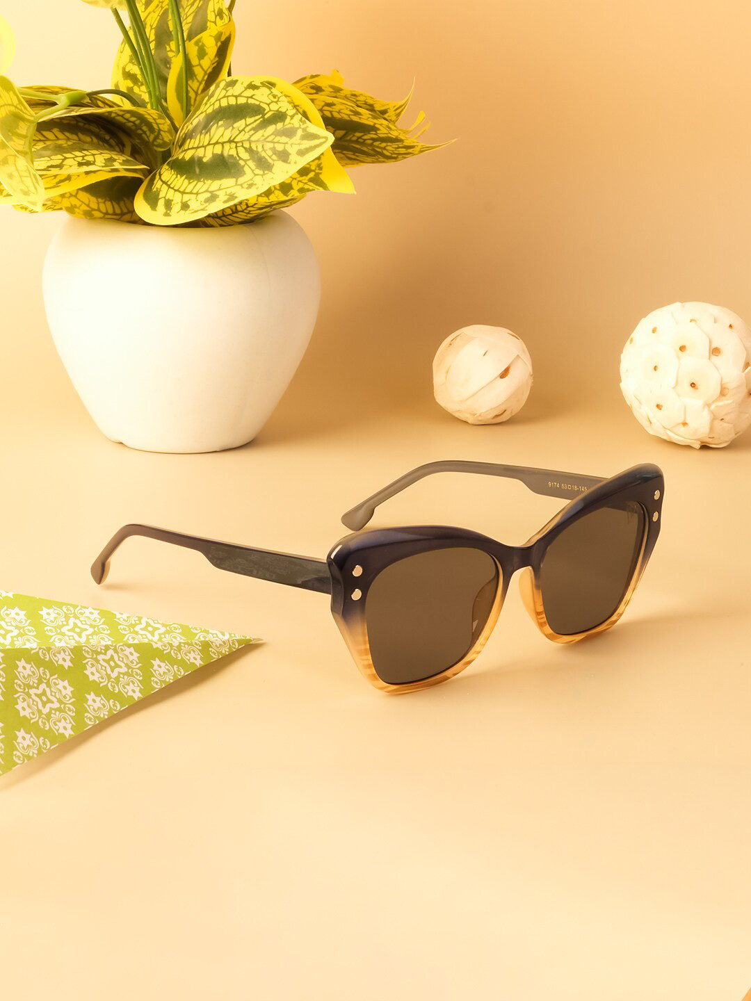 Voyage Women Cateye Sunglasses with UV Protected Lens 9174MG4110, Green
Voyage Women Cateye Sunglasses with UV Protected Lens 9174MG4110, Green