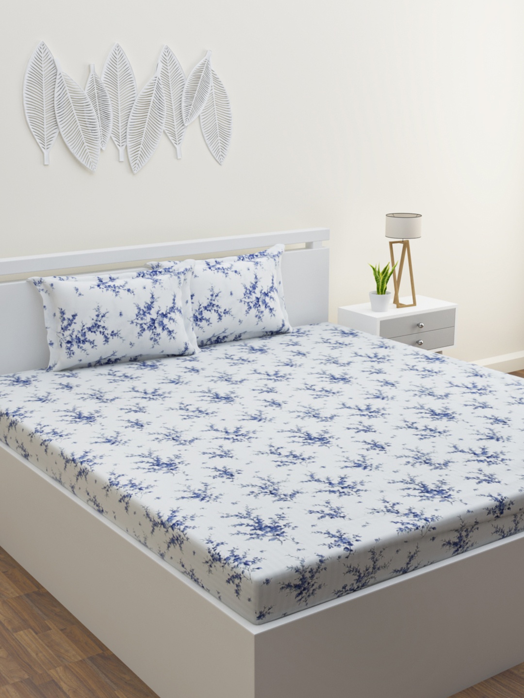 HOME AFFAIRS White & Blue Floral Printed 210 TC Cotton King Bedsheet & 2 Pillow Covers
HOME AFFAIRS White & Blue Floral Printed 210 TC Cotton King Bedsheet & 2 Pillow Covers