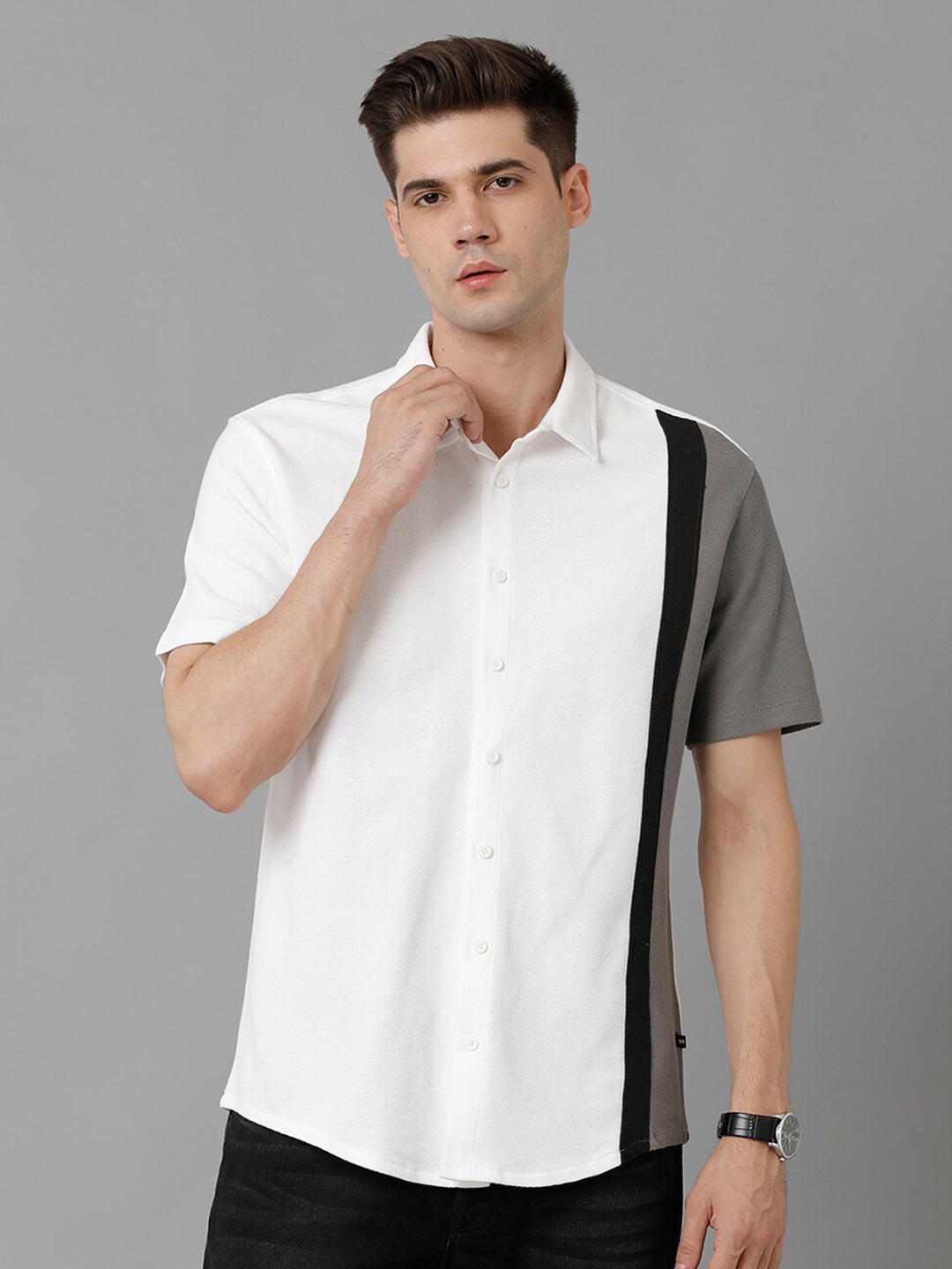 Voi Jeans Classic Colourblocked Spread Collar Pure Cotton Slim Fit Casual Shirt, White
Voi Jeans Classic Colourblocked Spread Collar Pure Cotton Slim Fit Casual Shirt, White