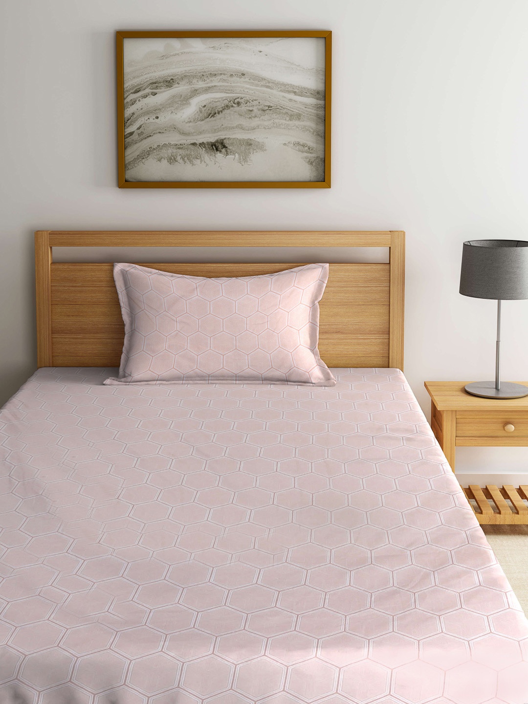 Arrabi Peach-Coloured & White Geometric 300 TC Fitted Single Bedsheet with 1 Pillow Covers
Arrabi Peach-Coloured & White Geometric 300 TC Fitted Single Bedsheet with 1 Pillow Covers