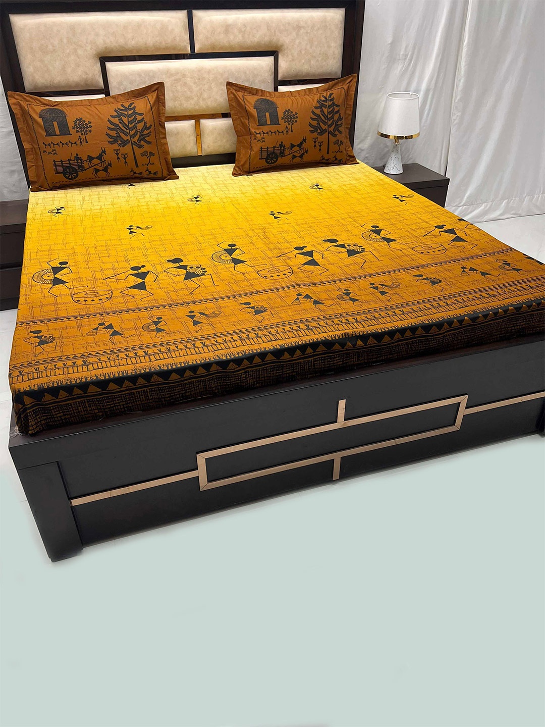 Pure Decor Yellow & Brown Ethnic Motifs 350 TC Cotton King Bedsheet with 2 Pillow Covers
Pure Decor Yellow & Brown Ethnic Motifs 350 TC Cotton King Bedsheet with 2 Pillow Covers