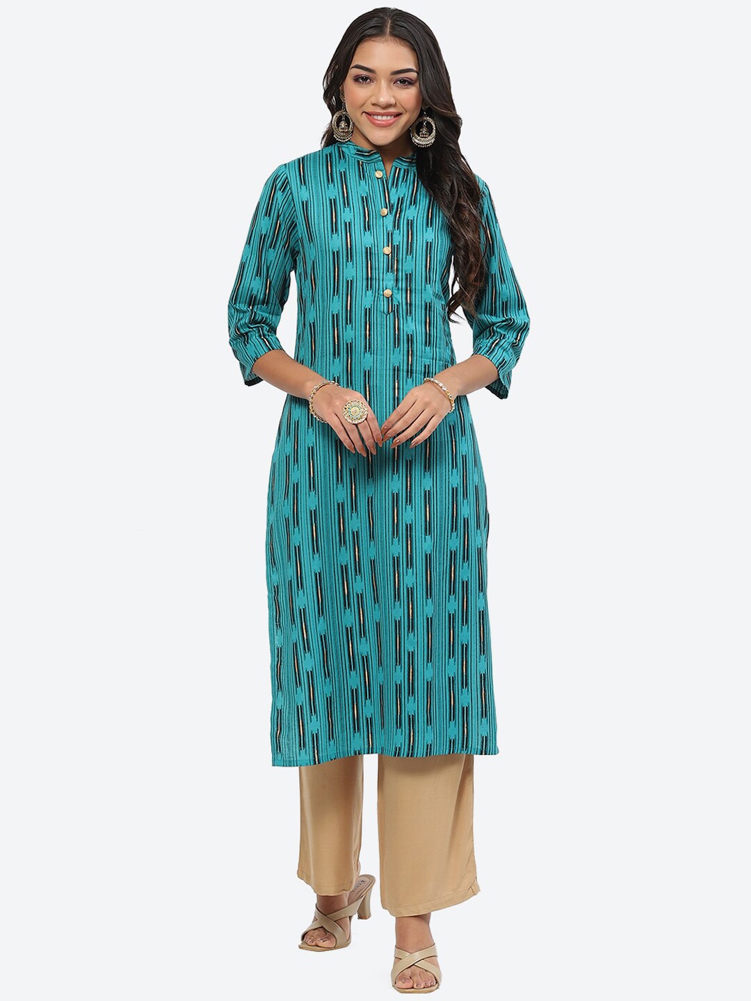 Kurti's by Menka Striped Printed Mandarin Collar Indigo Cotton Straight Kurta, Turquoise blue
Kurti's by Menka Striped Printed Mandarin Collar Indigo Cotton Straight Kurta, Turquoise blue