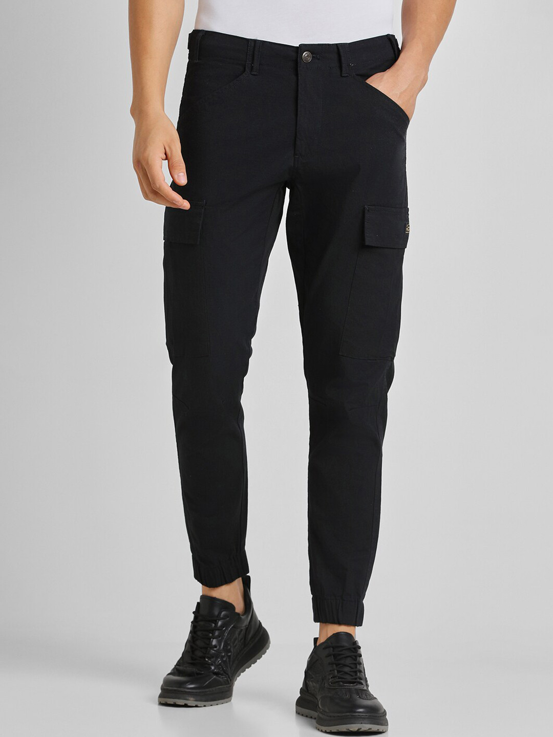 Peter England Casuals Men Slim Fit Joggers, Black
Peter England Casuals Men Slim Fit Joggers, Black