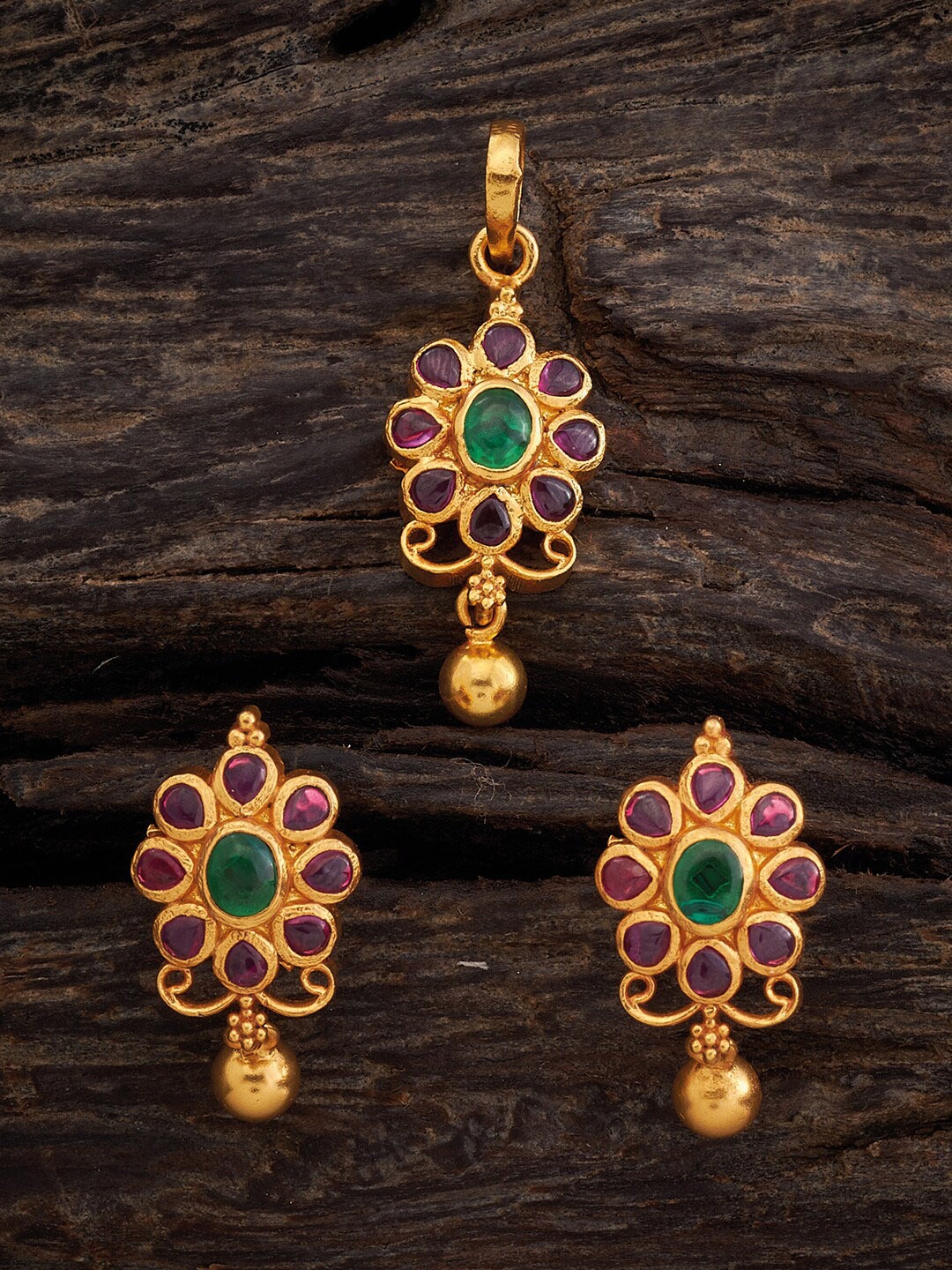 Kushal's Fashion Jewellery 92.5 Silver Gold-Plated Stone-Studded Pendant WithEarrings
Kushal's Fashion Jewellery 92.5 Silver Gold-Plated Stone-Studded Pendant WithEarrings
