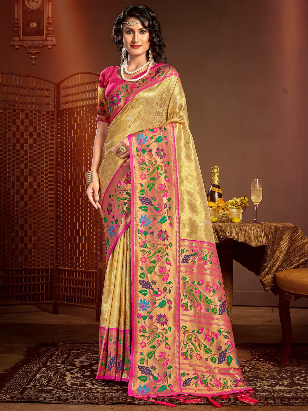 SANGAM PRINTS Floral Woven Design Zari Pure Silk Saree, Cream 
SANGAM PRINTS Floral Woven Design Zari Pure Silk Saree, Cream