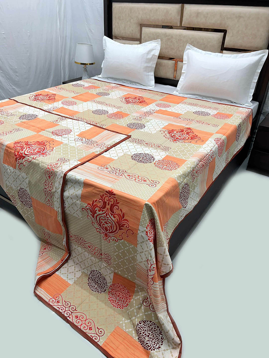Pure Decor Beige-Colored & Orange Printed Pure Cotton 250 Double Bed Duvet Cover, Peach 
Pure Decor Beige-Colored & Orange Printed Pure Cotton 250 Double Bed Duvet Cover, Peach