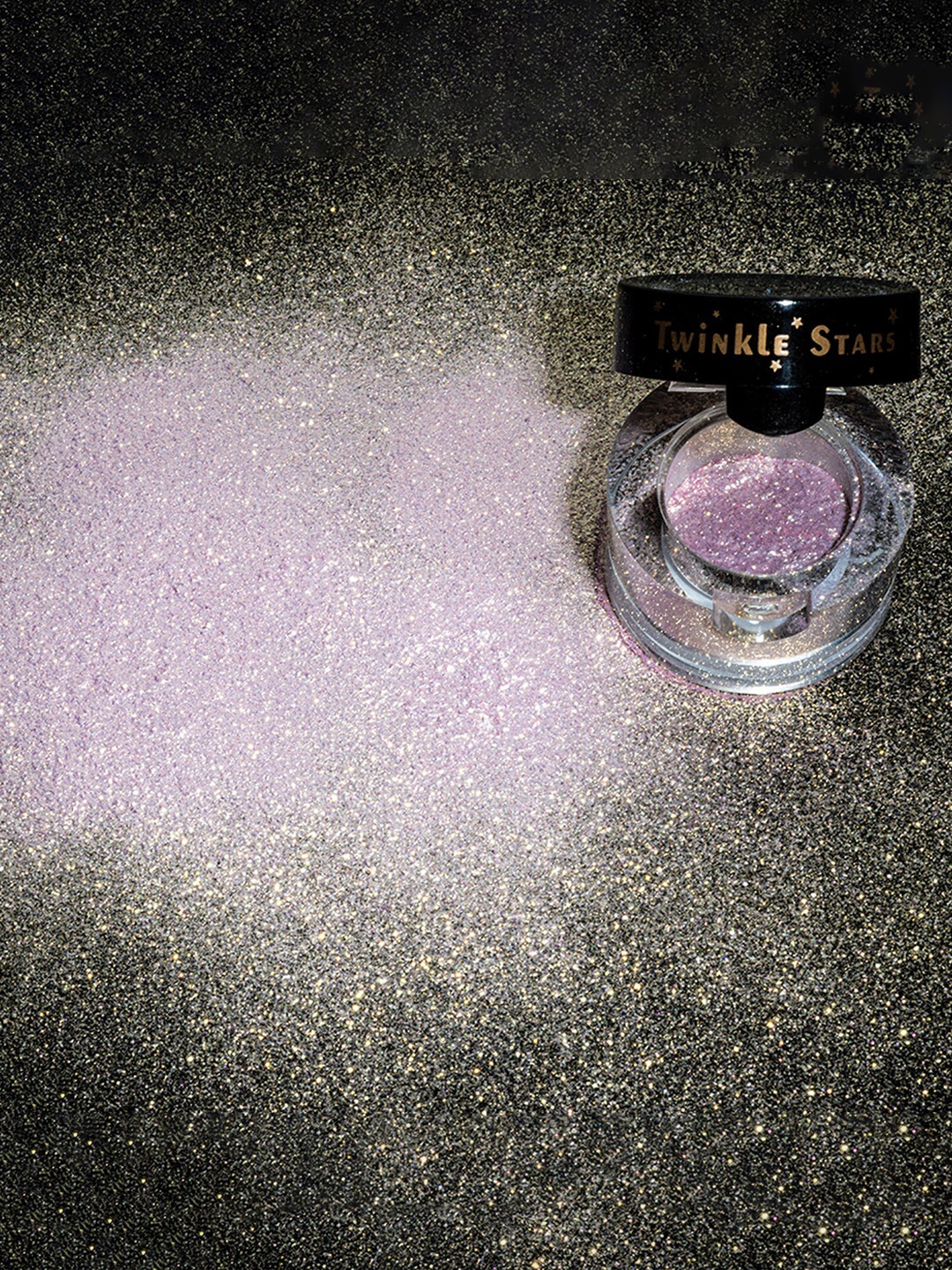 Daily Life Forever52 Twinkle Stars Long Lasting Glitter Eyeshadow - Rose Gold Glow NG003, Pink
Daily Life Forever52 Twinkle Stars Long Lasting Glitter Eyeshadow - Rose Gold Glow NG003, Pink