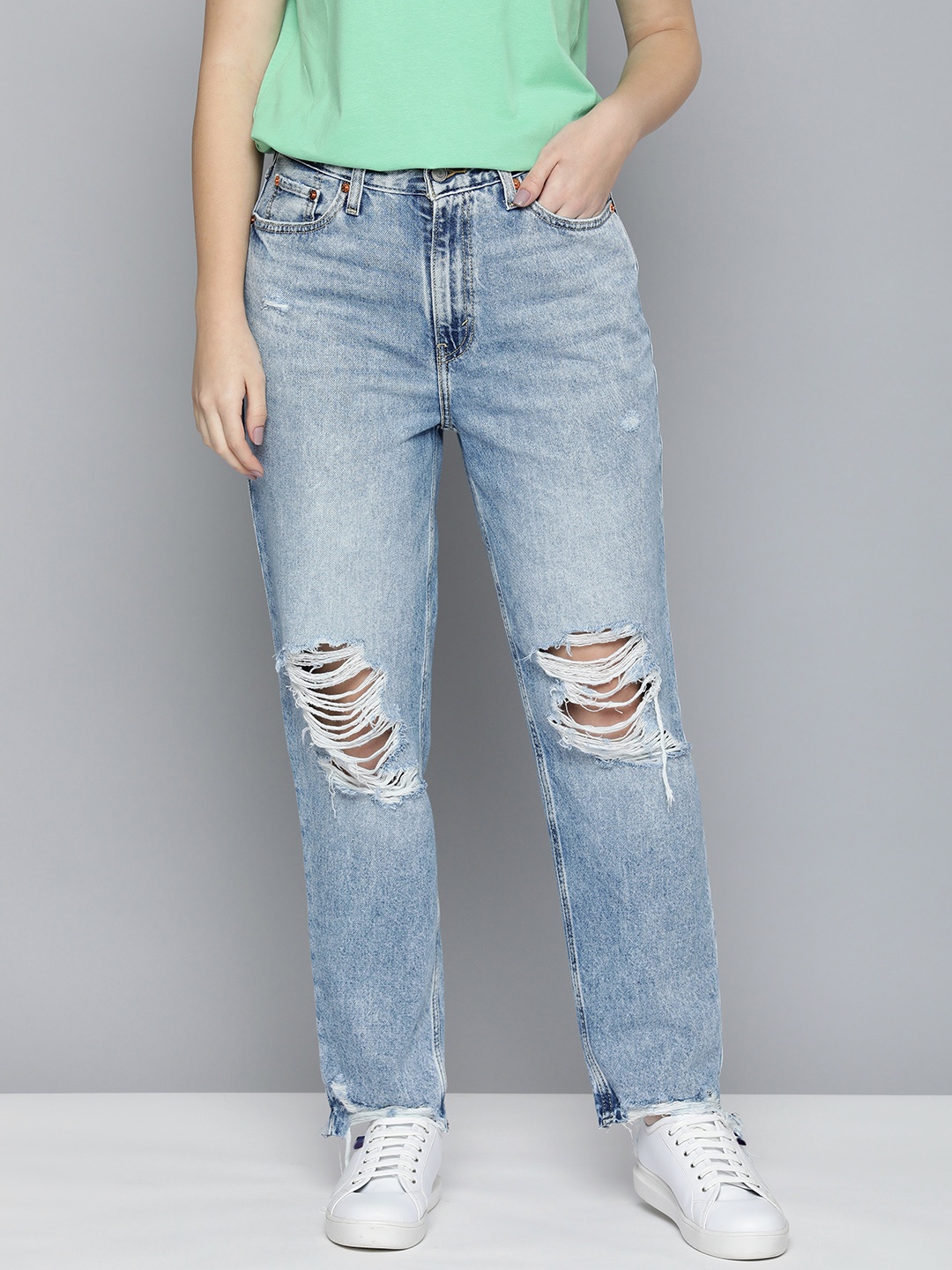 Levis Women 80S Mom Loose Tapered Fit High-Rise Highly Distressed Pure Cotton Jeans, Blue
Levis Women 80S Mom Loose Tapered Fit High-Rise Highly Distressed Pure Cotton Jeans, Blue